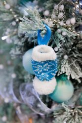 Como elegantemente e lindamente decorar a árvore de Natal para o novo 2018? Que tipo de brinquedos você precisa pegar? (Mais de 175 fotos)
