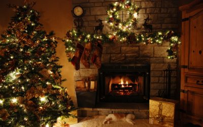 Como elegantemente e lindamente decorar a árvore de Natal para o novo 2018? Que tipo de brinquedos você precisa pegar? (Mais de 175 fotos)