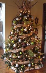 Como elegantemente e lindamente decorar a árvore de Natal para o novo 2018? Que tipo de brinquedos você precisa pegar? (Mais de 175 fotos)