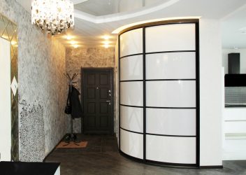 Armário embutido no corredor: mais de 170 fotos de design e idéias. Aprendendo a organizar o espaço