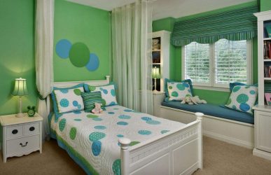 Como fazer um quarto verde interior o melhor lugar para relaxar? 175+ (Fotos) Opções de design (cortinas, papel de parede, paredes)
