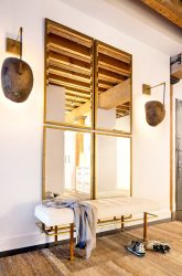 Como escolher um espelho no corredor? 235+ (Foto) Idéias de design para decoração (guarda-roupa, penteadeira, cômoda)