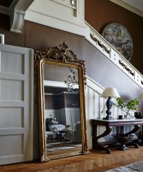 Como escolher um espelho no corredor? 235+ (Foto) Idéias de design para decoração (guarda-roupa, penteadeira, cômoda)
