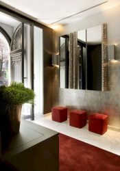 Como escolher um espelho no corredor? 235+ (Foto) Idéias de design para decoração (guarda-roupa, penteadeira, cômoda)