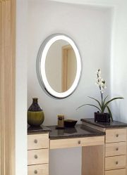 Como escolher um espelho no corredor? 235+ (Foto) Idéias de design para decoração (guarda-roupa, penteadeira, cômoda)