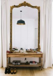 Como escolher um espelho no corredor? 235+ (Foto) Idéias de design para decoração (guarda-roupa, penteadeira, cômoda)