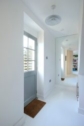 Como escolher um espelho no corredor? 235+ (Foto) Idéias de design para decoração (guarda-roupa, penteadeira, cômoda)