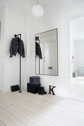 Como escolher um espelho no corredor? 235+ (Foto) Idéias de design para decoração (guarda-roupa, penteadeira, cômoda)