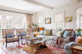 What to look for when choosing a coffee table? 225+ (Photos) Options from wood, glass, on wheels