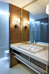 Cor dourada no interior - Design elegante entre luxo e luxo (205+ Foto de cozinha, quarto, sala de estar)